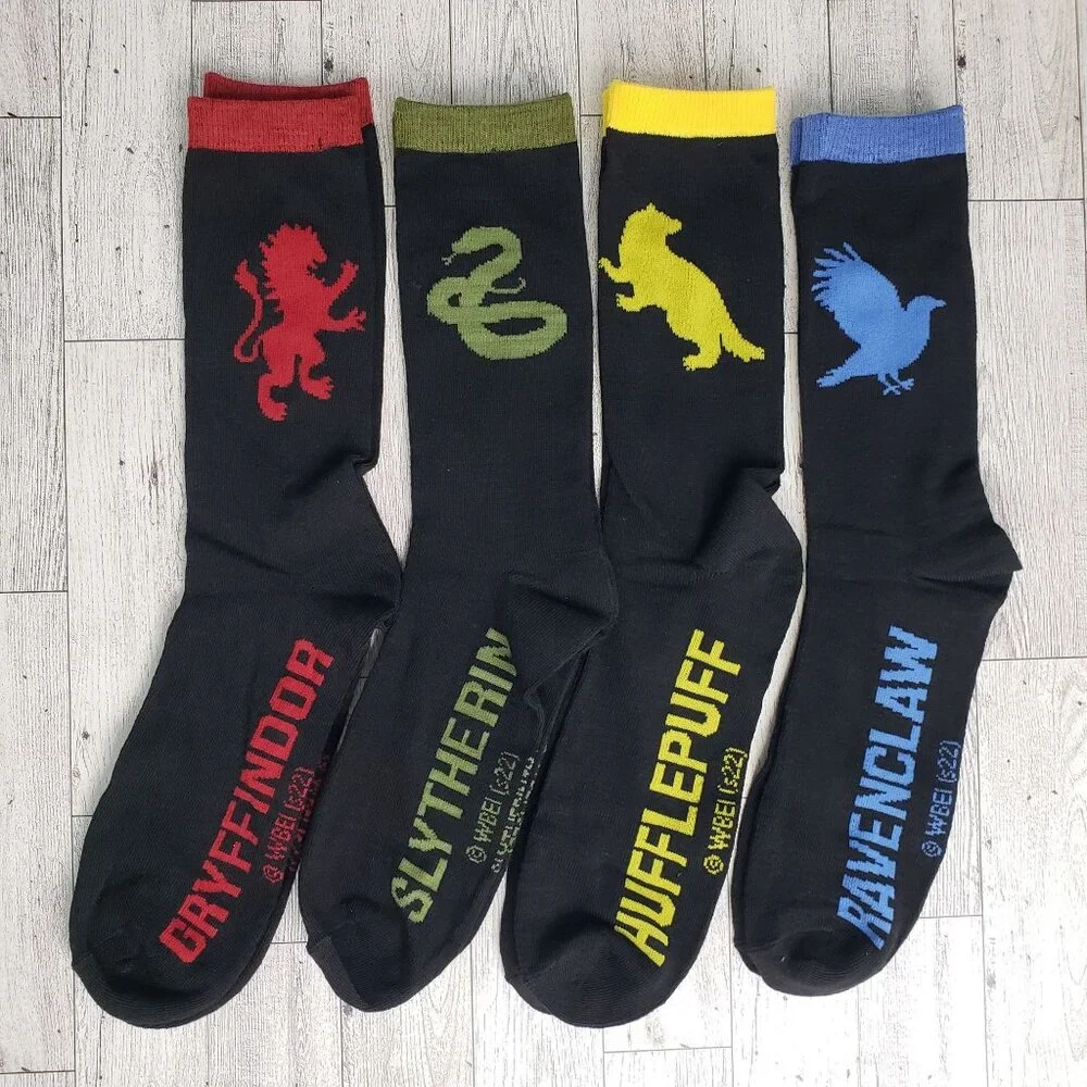 Harry Potter Crew Socks Gryffindor Slytherin Hufflepuff Ravenclaw 4-Pack Sz 6-12